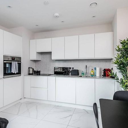 ليفربول Waterfront Apartment With View Of Liver Building المظهر الخارجي الصورة