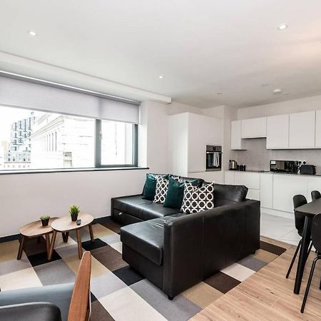 ليفربول Waterfront Apartment With View Of Liver Building المظهر الخارجي الصورة